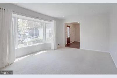 9369 Tovito Drive, Fairfax, VA 22031 - Photo 12