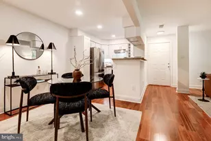 11701 Karbon Hill Ct, Reston, VA 20191 - Photo 4