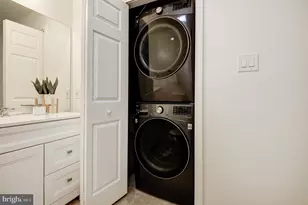 11701 Karbon Hill Ct, Reston, VA 20191 - Photo 24