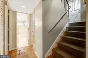 6900 Southridge Dr, McLean, VA 22101 - Photo 18