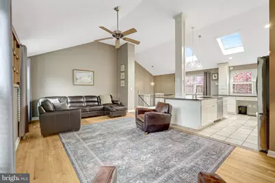 6900 Southridge Drive, McLean, VA 22101 - Photo 12