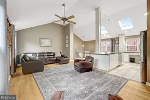 6900 Southridge Dr, McLean, VA 22101 - Photo 12