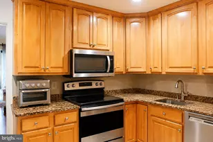3004 Spice Ct, Vienna, VA 22181 - Photo 8