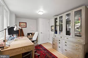 3431 Greentree Dr, Falls Church, VA 22041 - Photo 30