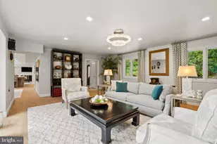 3431 Greentree Dr, Falls Church, VA 22041 - Photo 12