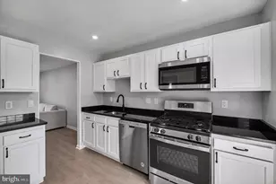7981 Northumberland Rd, Springfield, VA 22153 - Photo 8