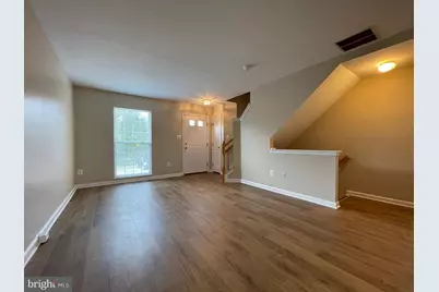 6368 Michael Robert Drive, Springfield, VA 22150 - Photo 4