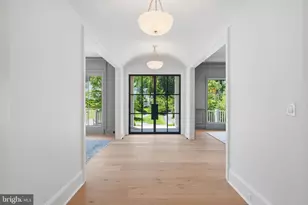6008 Oakdale Rd, McLean, VA 22101 - Photo 4