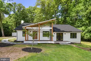 12365 Henderson Rd, Clifton, VA 20124 - Photo 2