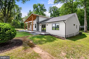 12365 Henderson Rd, Clifton, VA 20124 - Photo 4