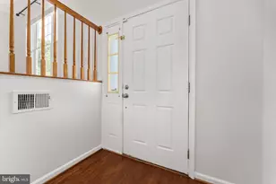 5408 Crystalford Ln, Centreville, VA 20120 - Photo 8