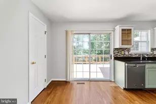 5408 Crystalford Ln, Centreville, VA 20120 - Photo 20