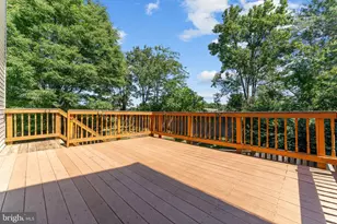 5408 Crystalford Ln, Centreville, VA 20120 - Photo 54