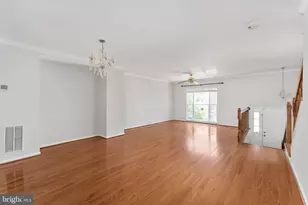 5408 Crystalford Ln, Centreville, VA 20120 - Photo 10