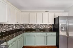 5408 Crystalford Ln, Centreville, VA 20120 - Photo 22
