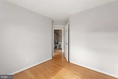 13700 Barksdale Drive, Herndon, VA 20171 - Photo 44