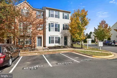 13700 Barksdale Drive, Herndon, VA 20171 - Photo 2