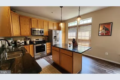 9128 Aventon Court, Lorton, VA 22079 - Photo 8