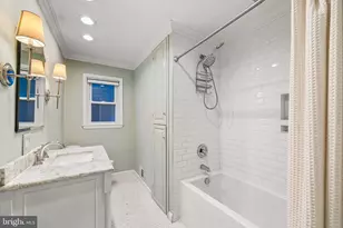 7117 Marlan Dr, Alexandria, VA 22307 - Photo 32