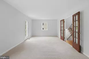 5526 Hollins Ln, Burke, VA 22015 - Photo 34