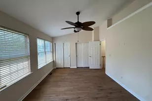 12302 Sleepy Lake Ct, Fairfax, VA 22033 - Photo 14
