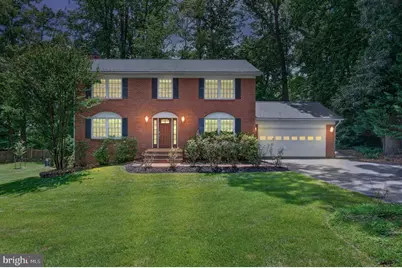 8405 Overlook Street, Vienna, VA 22182 - Photo 2