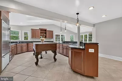 10101 Windy Knoll Lane, Vienna, VA 22182 - Photo 32