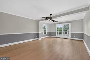 10101 Windy Knoll Ln, Vienna, VA 22182 - Photo 26