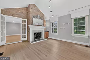 10101 Windy Knoll Ln, Vienna, VA 22182 - Photo 24