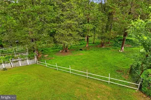 10101 Windy Knoll Ln, Vienna, VA 22182 - Photo 76