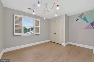 10101 Windy Knoll Ln, Vienna, VA 22182 - Photo 54