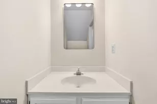 3770 Madison Ln, Falls Church, VA 22041 - Photo 14