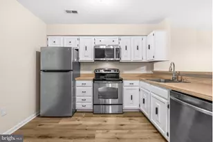 3770 Madison Ln, Falls Church, VA 22041 - Photo 12