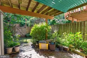 6109 Gardenia Ct, Alexandria, VA 22310 - Photo 28
