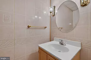 6109 Gardenia Ct, Alexandria, VA 22310 - Photo 24