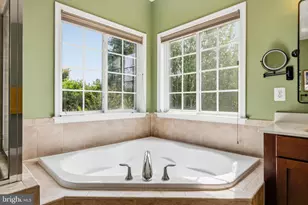 407 Madison St, Herndon, VA 20170 - Photo 38