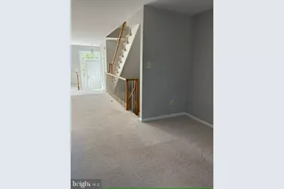 5142 Woodford Drive, Centreville, VA 20120 - Photo 4
