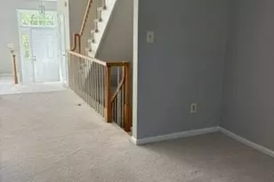 5142 Woodford Dr, Centreville, VA 20120 - Photo 4