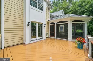 512 Seneca Green Way, Great Falls, VA 22066 - Photo 136