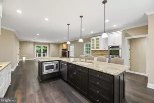 512 Seneca Green Way, Great Falls, VA 22066 - Photo 24