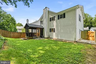 10127 Schoolhouse Woods Ct, Burke, VA 22015 - Photo 38