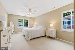 10127 Schoolhouse Woods Ct, Burke, VA 22015 - Photo 28