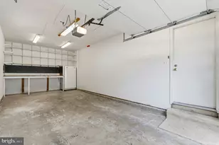 10127 Schoolhouse Woods Ct, Burke, VA 22015 - Photo 36