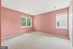 10127 Schoolhouse Woods Ct, Burke, VA 22015 - Photo 22