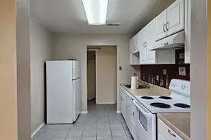 511 Florida Ave, Herndon, VA 20170 - Photo 2