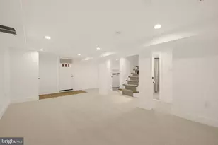 2832 Summerfield Rd, Falls Church, VA 22042 - Photo 28