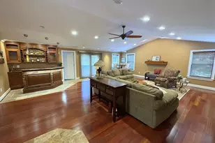 7111 Cindy Ln, Annandale, VA 22003 - Photo 12