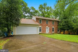 4120 Nutwood Way, Fairfax, VA 22032 - Photo 2