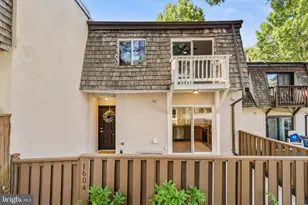 1604 Valencia Way, Reston, VA 20190 - Photo 2