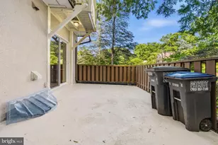 1604 Valencia Way, Reston, VA 20190 - Photo 44